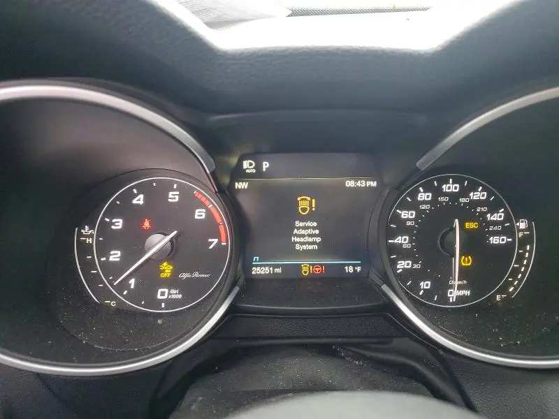 2022 ALFA ROMEO STELVIO TI  