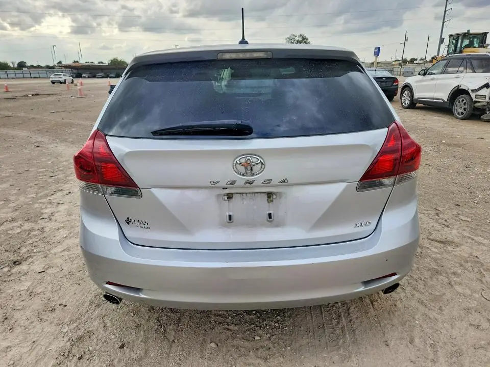 2013 TOYOTA VENZA XLE  