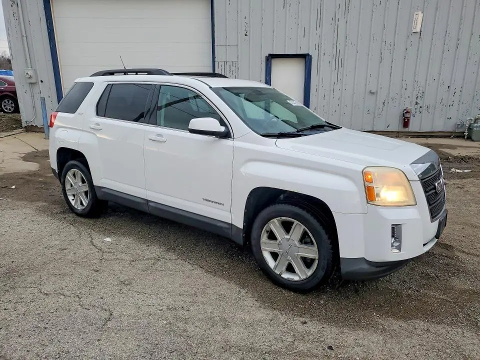 2010 GMC TERRAIN SLT  