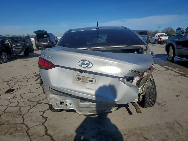 2018 HYUNDAI ACCENT SE  