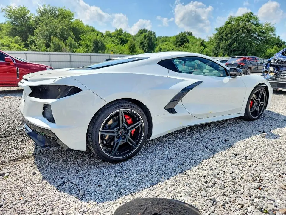 2025 CHEVROLET CORVETTE STINGRAY 2LT  