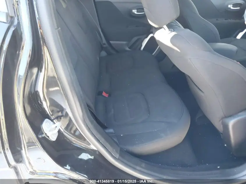2018 JEEP RENEGADE LATITUDE FWD