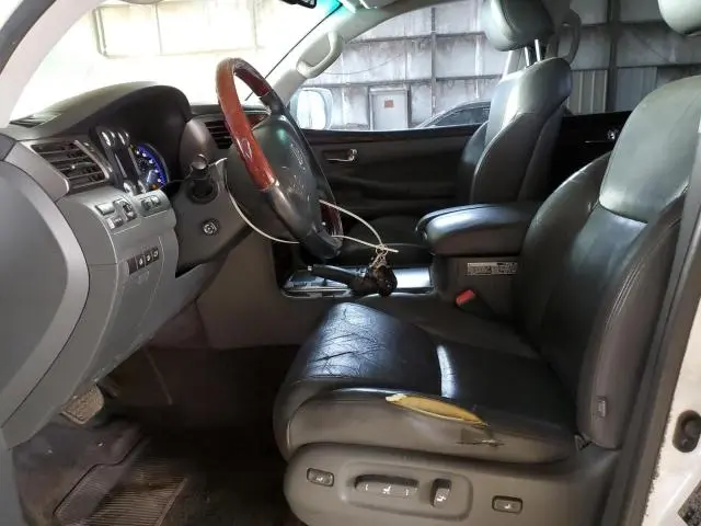 2010 LEXUS LX 570  