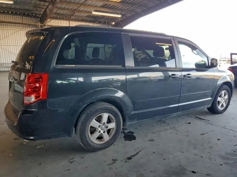 2013 DODGE GRAND CARAVAN SXT  