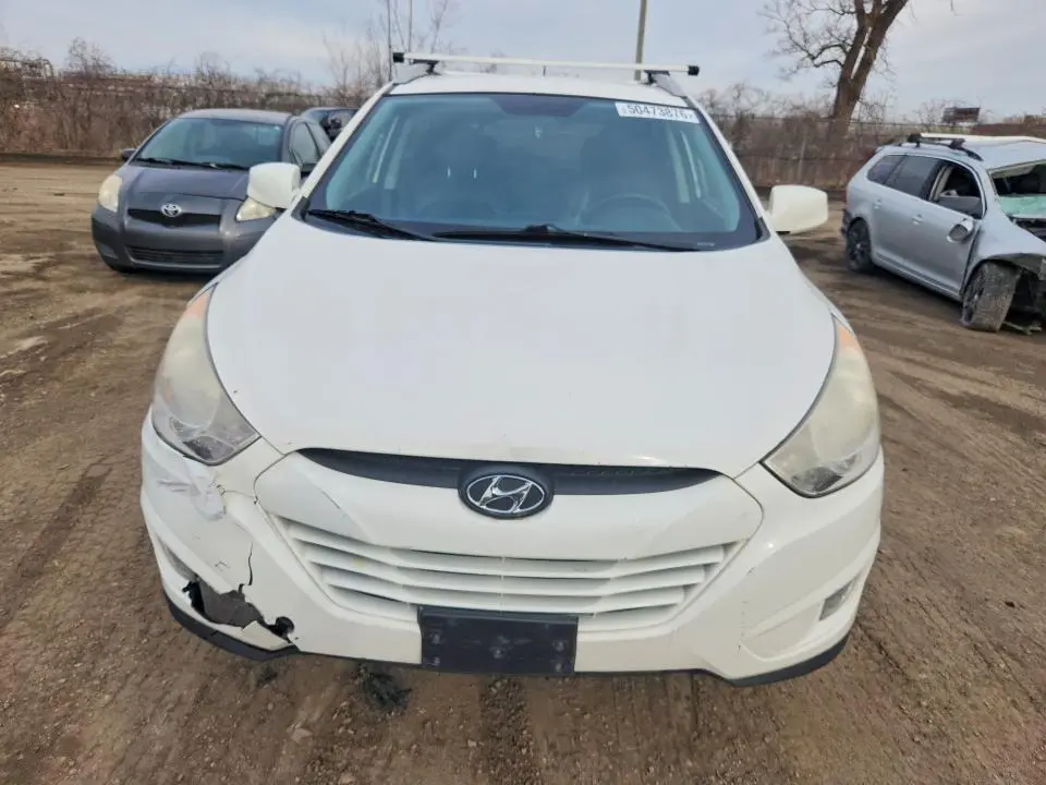 2013 HYUNDAI TUCSON GLS  