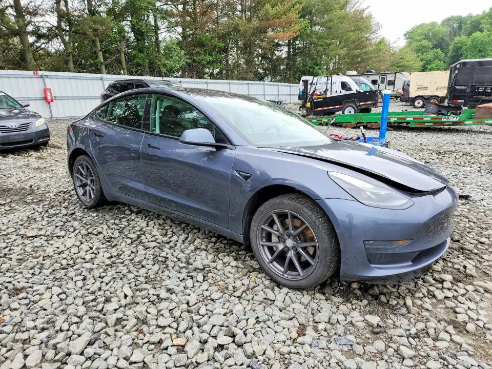 2021 TESLA MODEL 3   