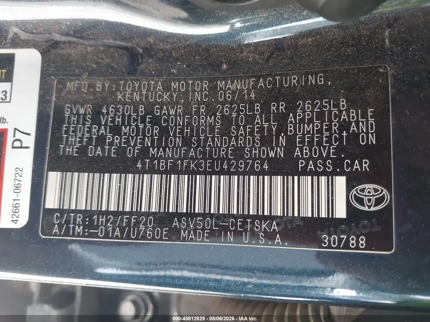 2014 TOYOTA CAMRY SE