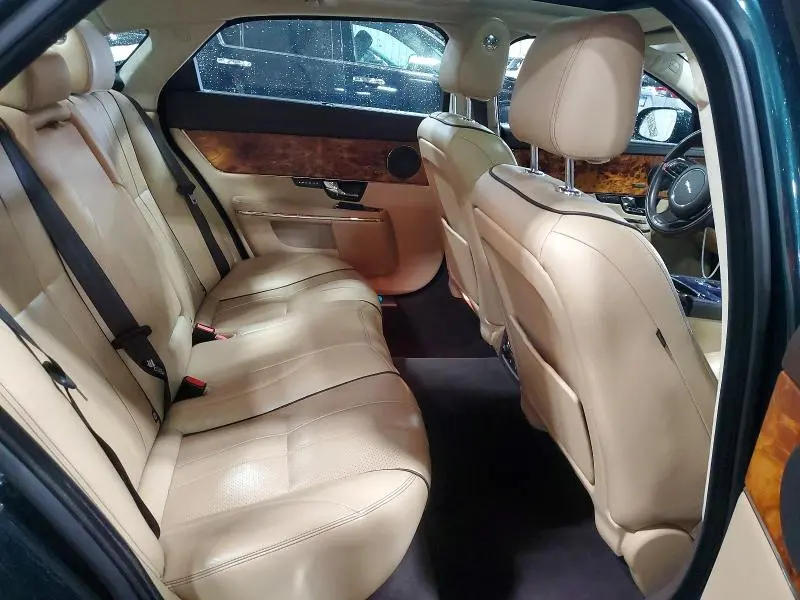 2013 JAGUAR XJL PORTFOLIO  