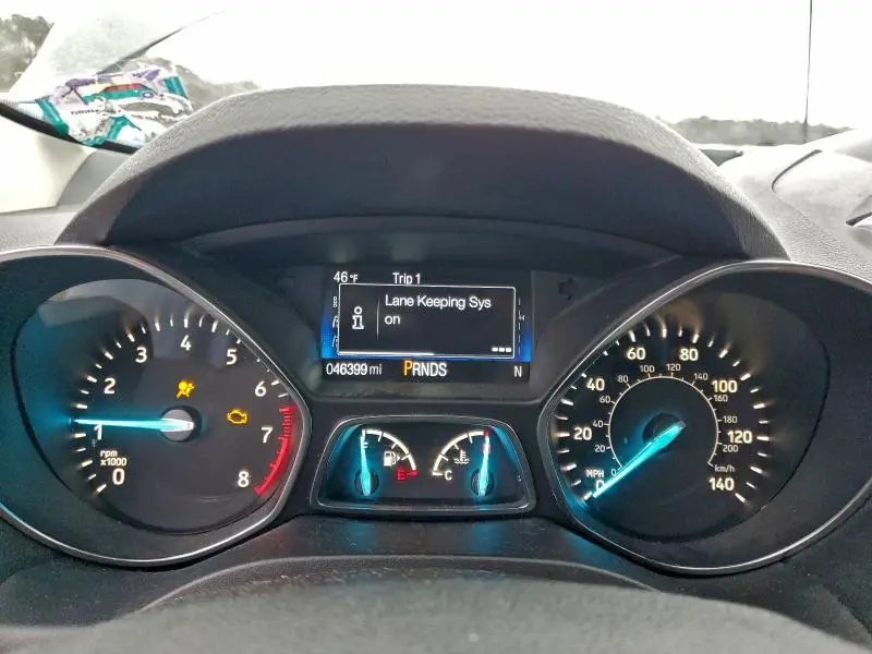 2019 FORD ESCAPE SE  