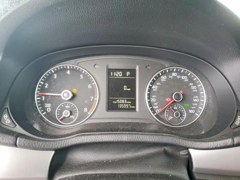 2015 VOLKSWAGEN PASSAT S  