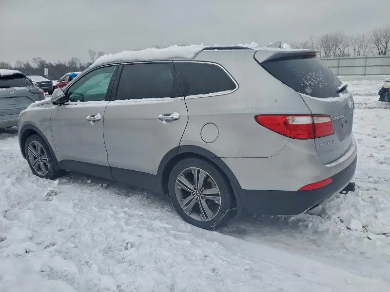 2016 HYUNDAI SANTA FE SE  