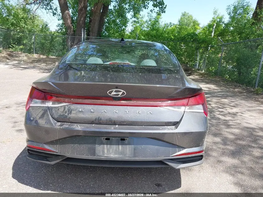 2021 HYUNDAI ELANTRA SE