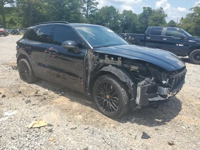 2019 PORSCHE CAYENNE S  