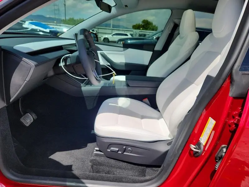 2026 TESLA MODEL Y   