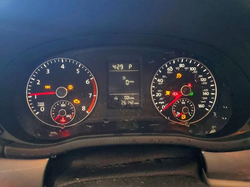 2014 VOLKSWAGEN PASSAT S  
