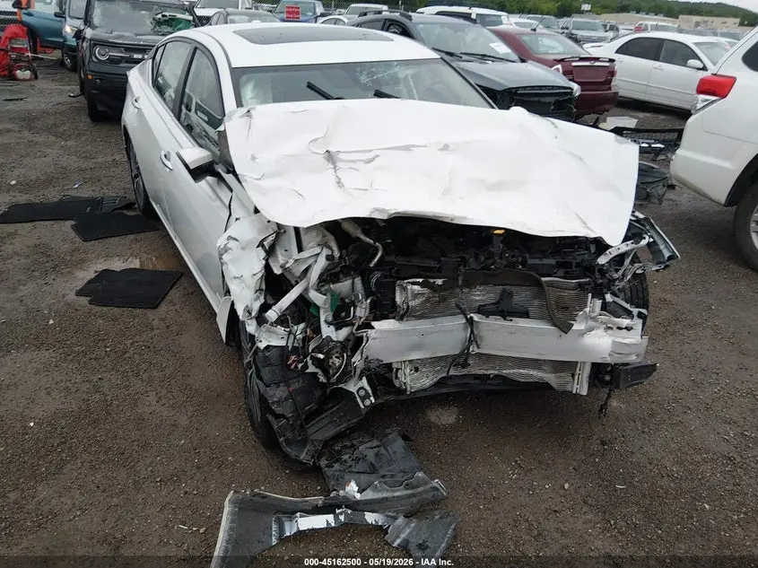 2023 NISSAN ALTIMA SV INTELLIGENT AWD