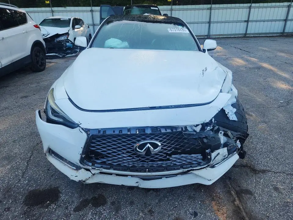 2017 INFINITI Q60 2.0T  