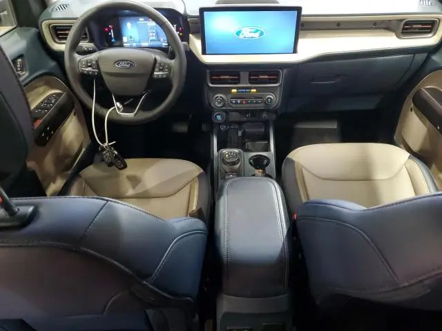 2025 FORD MAVERICK LARIAT  