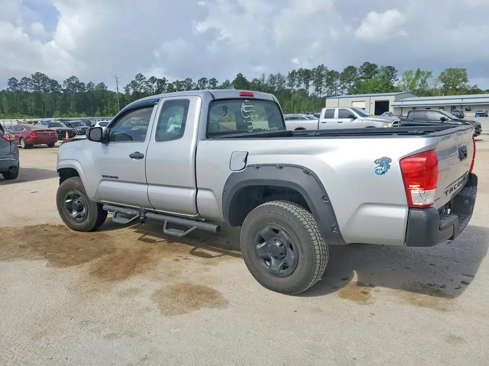 2016 TOYOTA TACOMA SR  