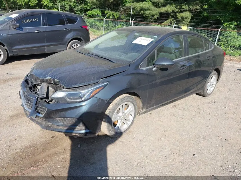 2017 CHEVROLET CRUZE LT AUTO