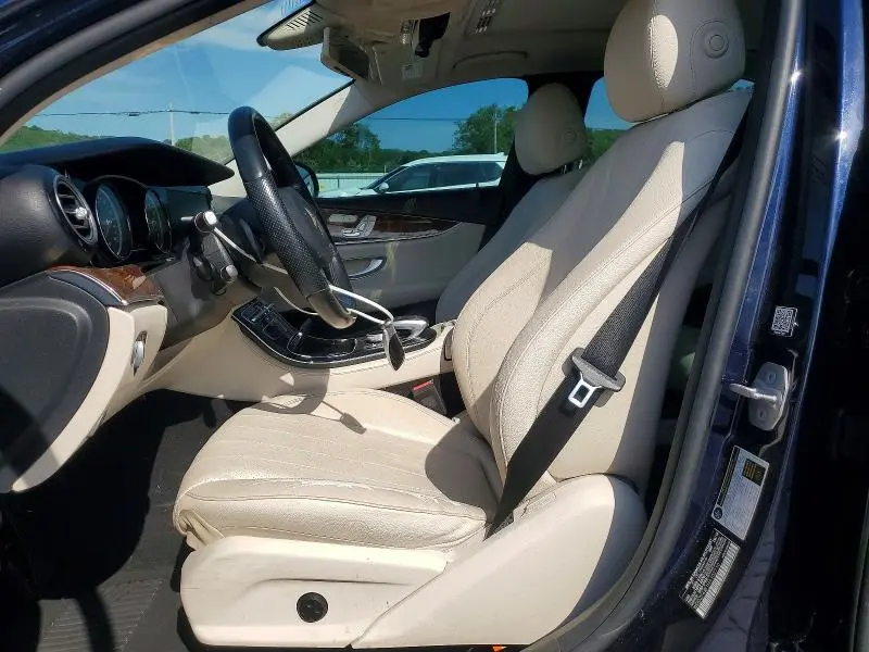 2017 MERCEDES-BENZ E 300  