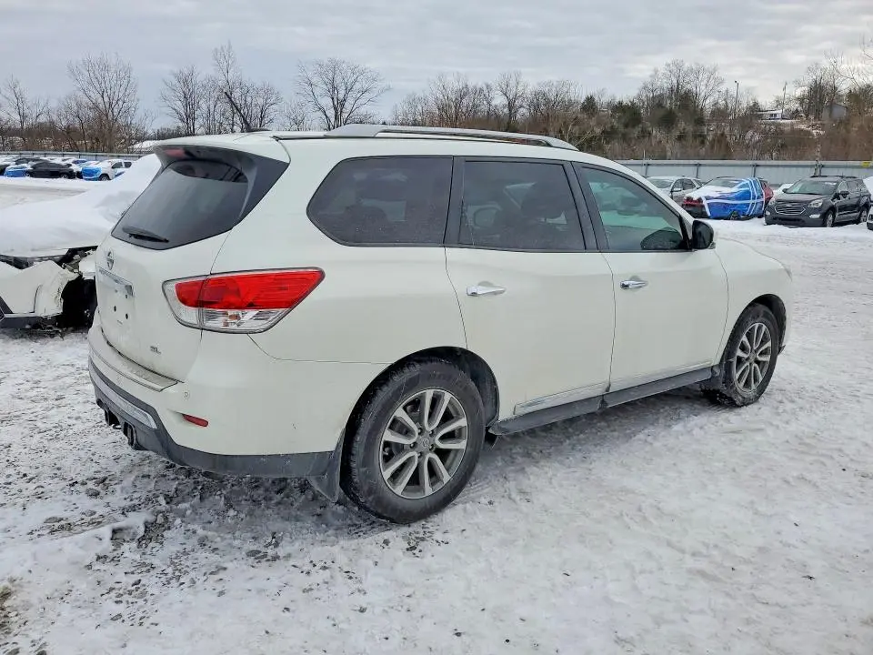 2016 NISSAN PATHFINDER S  