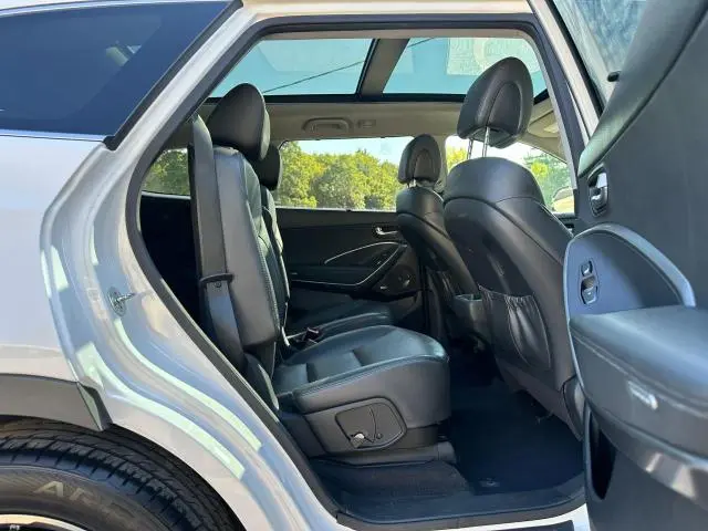 2017 HYUNDAI SANTA FE SE ULTIMATE  