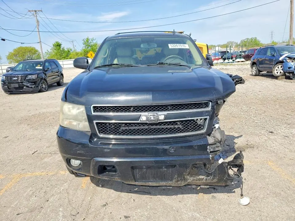 2011 CHEVROLET SUBURBAN K1500 LT  