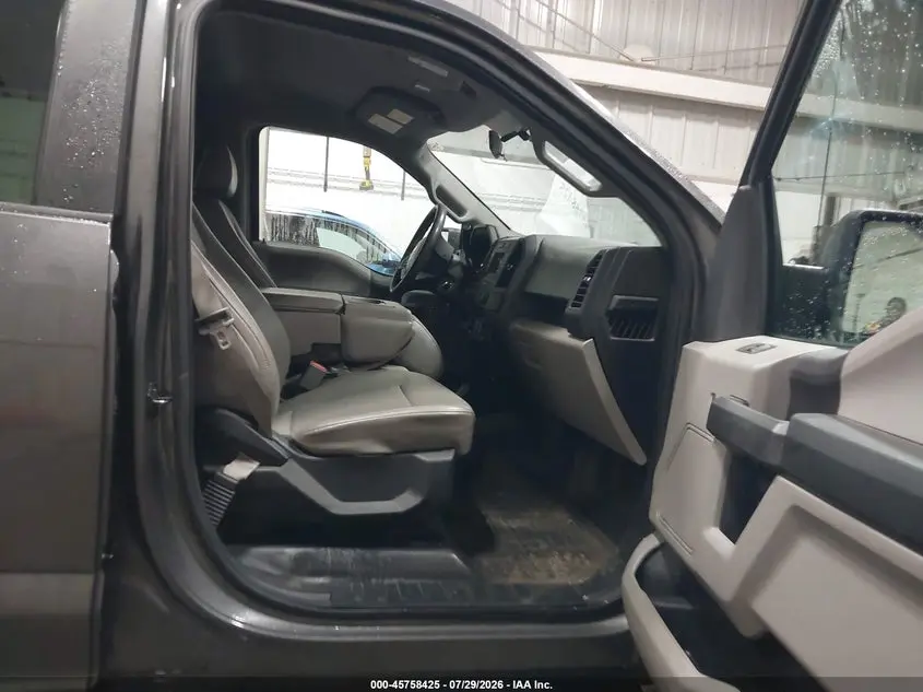 2017 FORD F-150 XL