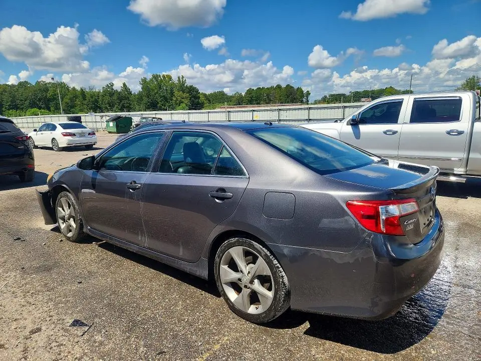 2014 TOYOTA CAMRY SE SPORT  