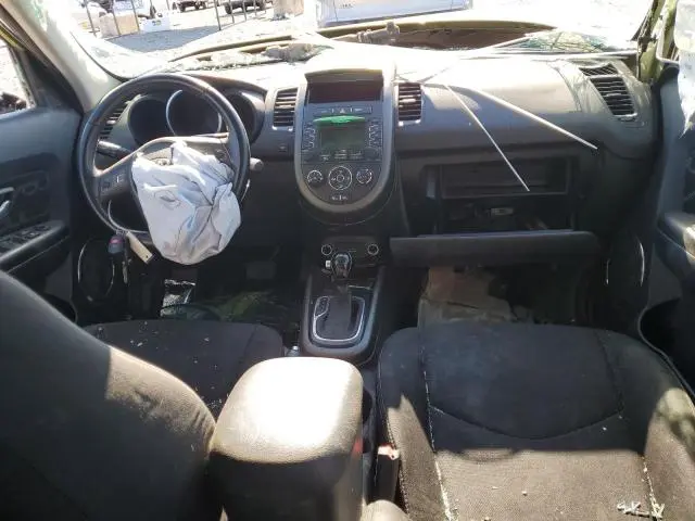 2013 KIA SOUL +  