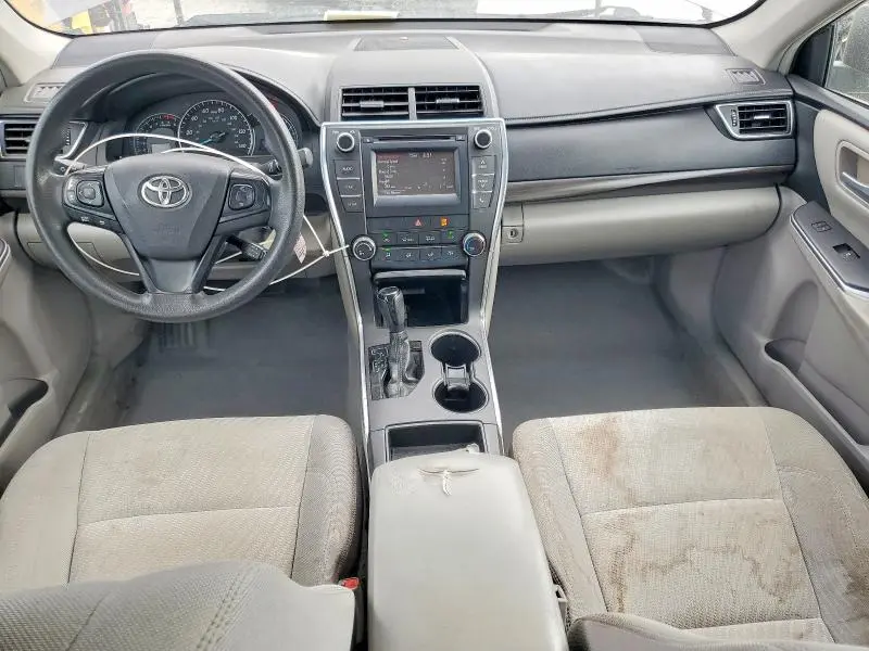 2015 TOYOTA CAMRY LE  