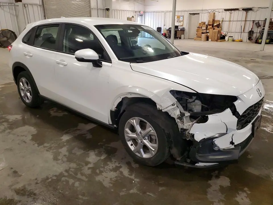 2023 HONDA HR-V LX  