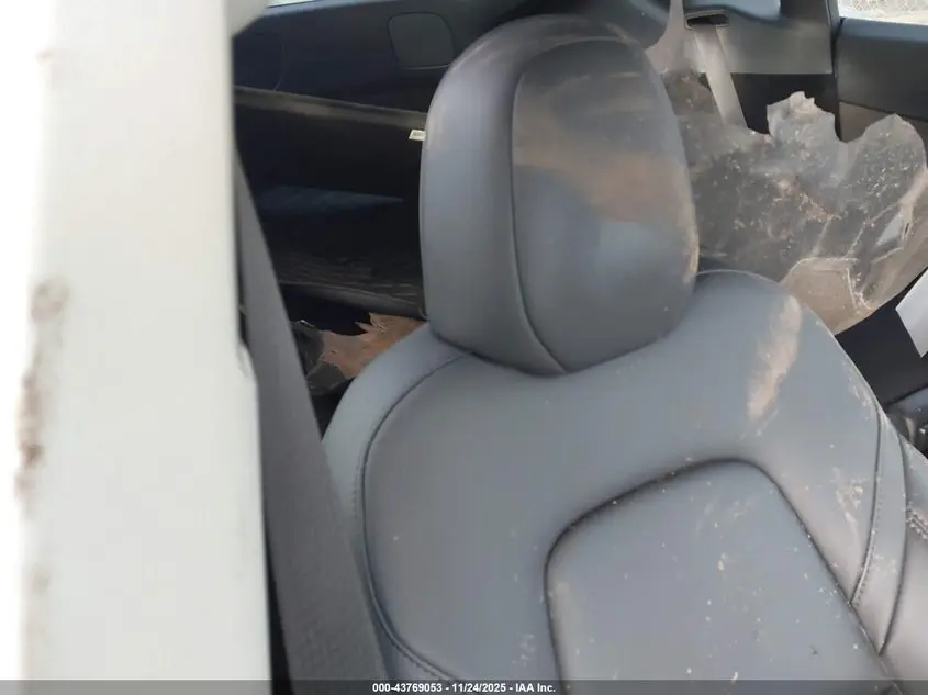 2024 TESLA MODEL Y PERFORMANCE DUAL MOTOR ALL-WHEEL DRIVE