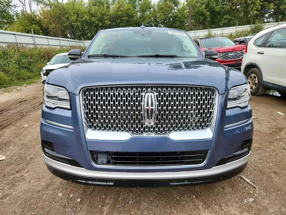 2022 LINCOLN NAVIGATOR   