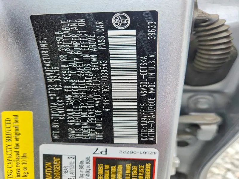 2015 TOYOTA CAMRY SE  