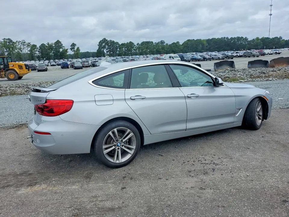 2019 BMW 330XI GT  