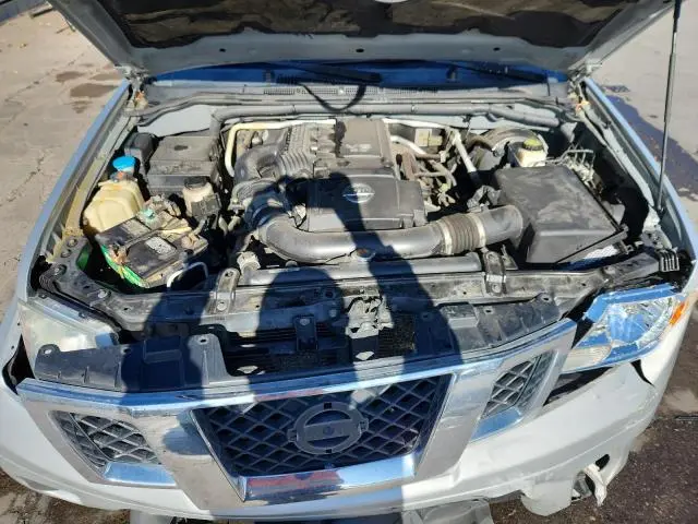 2014 NISSAN FRONTIER S  