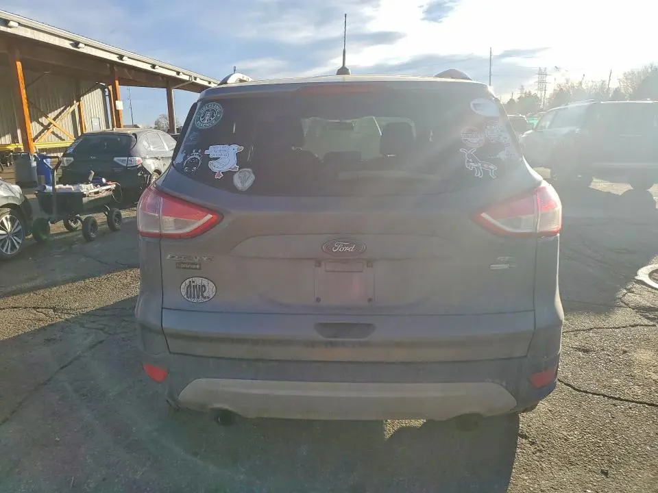 2014 FORD ESCAPE SE  