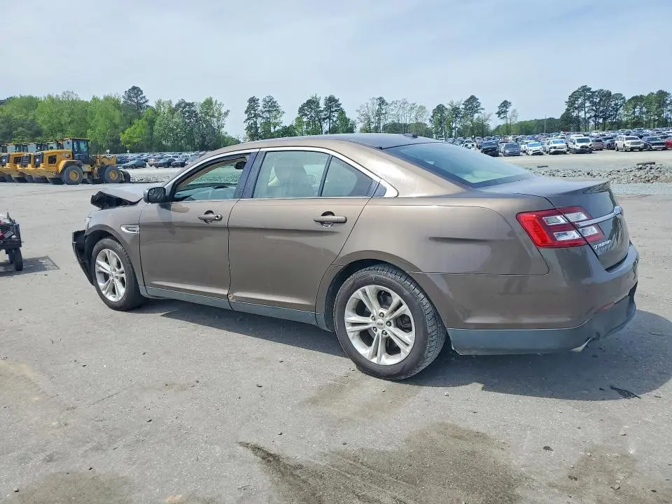 2015 FORD TAURUS SEL  