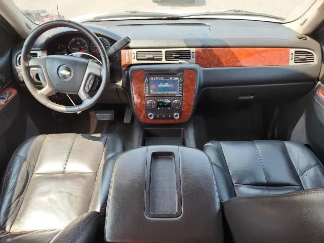 2011 CHEVROLET TAHOE K1500 LT  