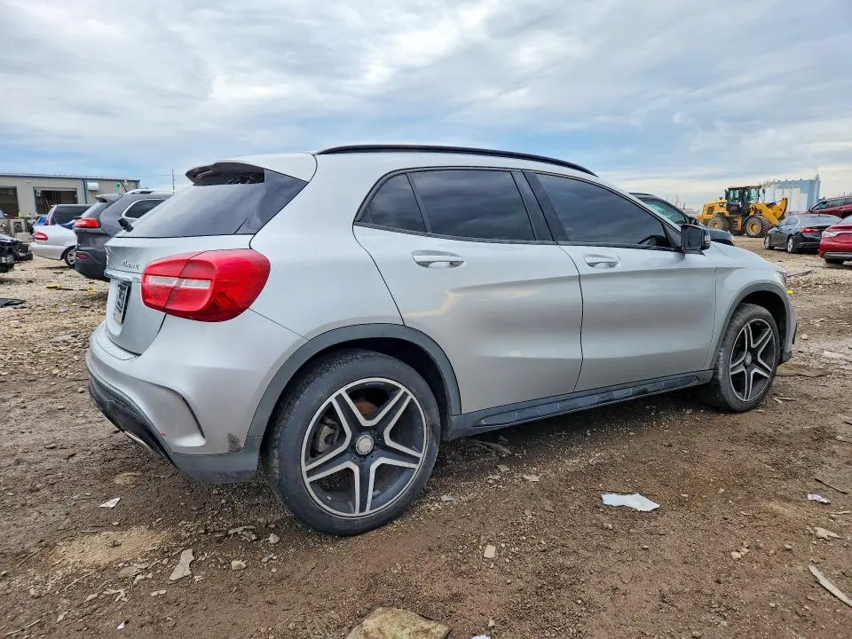 2016 MERCEDES-BENZ GLA 250 4MATIC  
