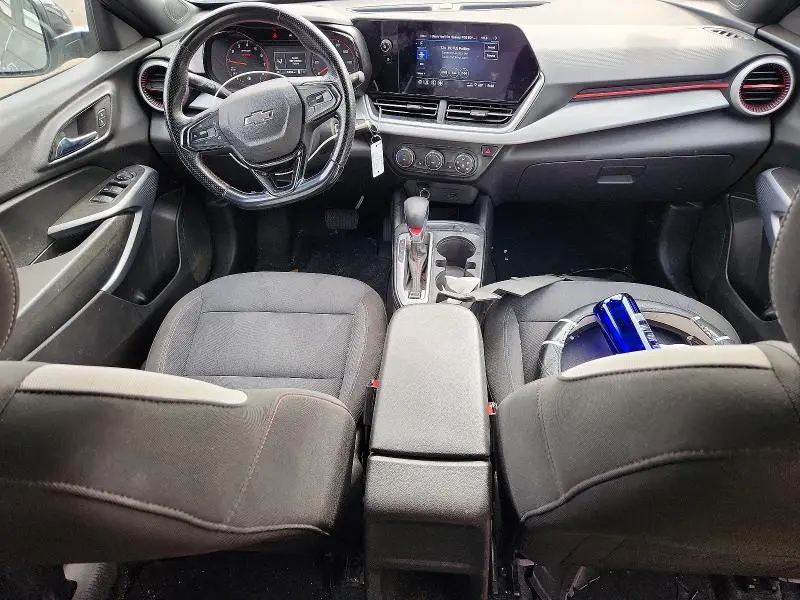 2025 CHEVROLET TRAX 1RS  