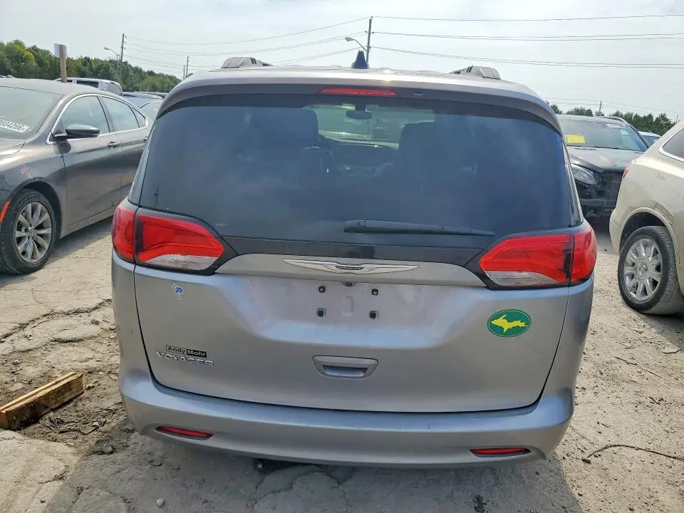2021 CHRYSLER VOYAGER LXI  