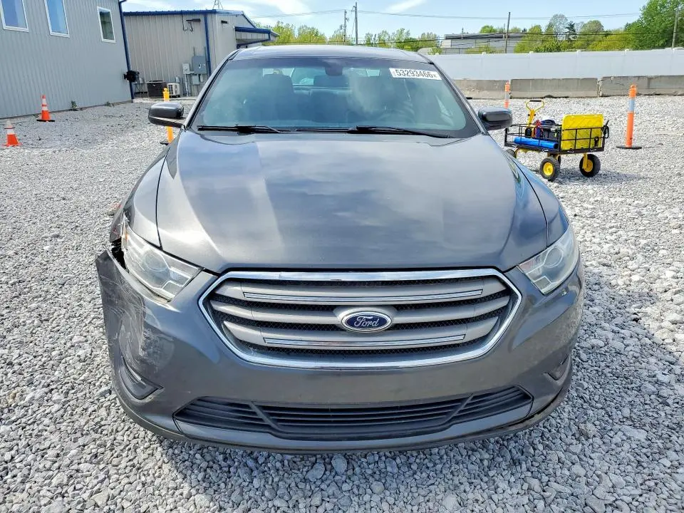 2015 FORD TAURUS SEL  
