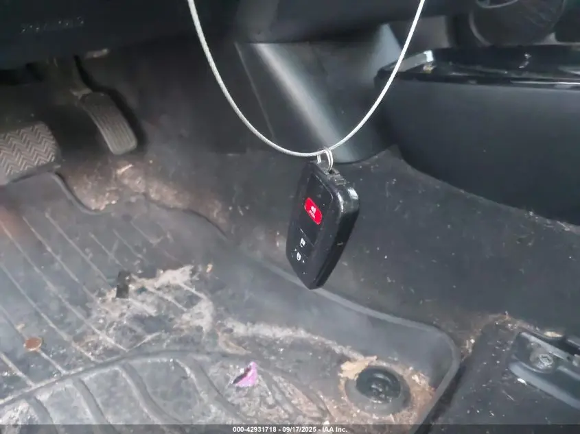 2021 TOYOTA PRIUS LIMITED