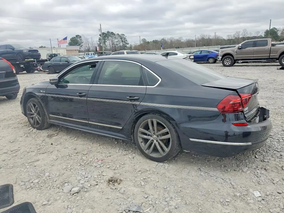 2017 VOLKSWAGEN PASSAT R-LINE  