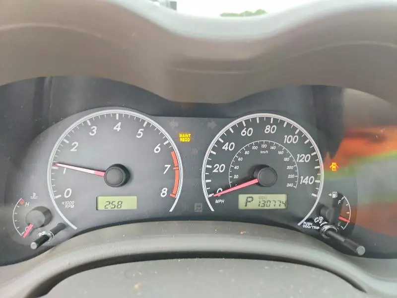 2010 TOYOTA COROLLA LE  