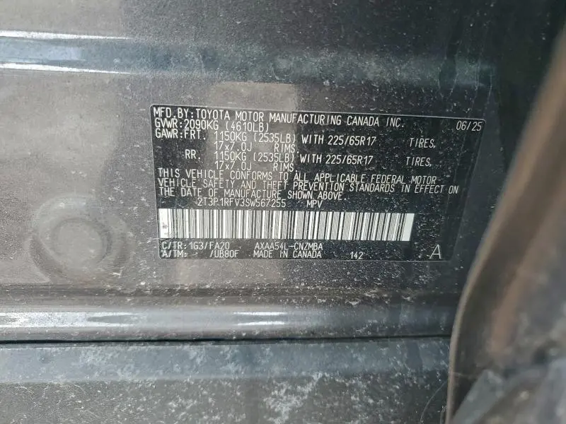 2025 TOYOTA RAV4 XLE  