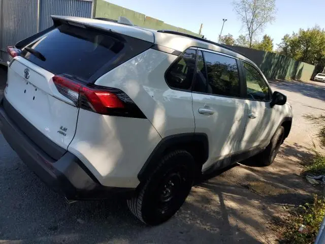 2019 TOYOTA RAV4 LE